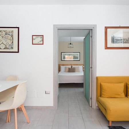 Independent House 51 Apartment เนเปิลส์ ภายนอก รูปภาพ